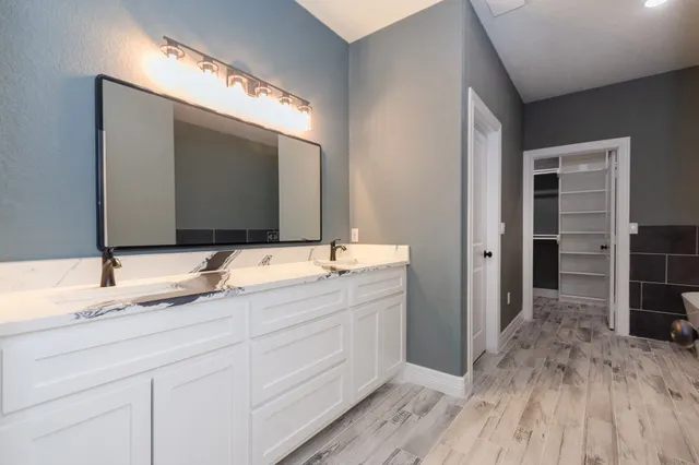 $287,500 | 218 Brown Street, West Columbia, TX 77486