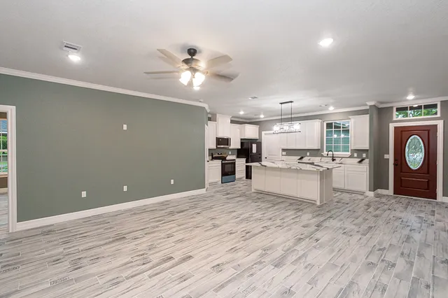 $287,500 | 218 Brown Street, West Columbia, TX 77486