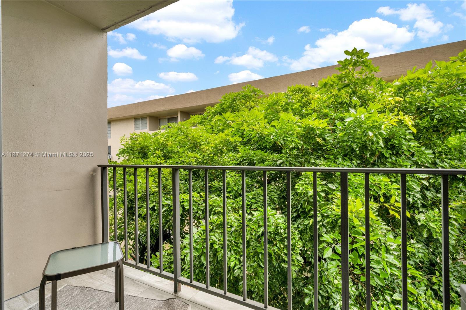 830 Northwest 87th Avenue, Unit 406 Miami, FL 33172 - Photo 17 of 40