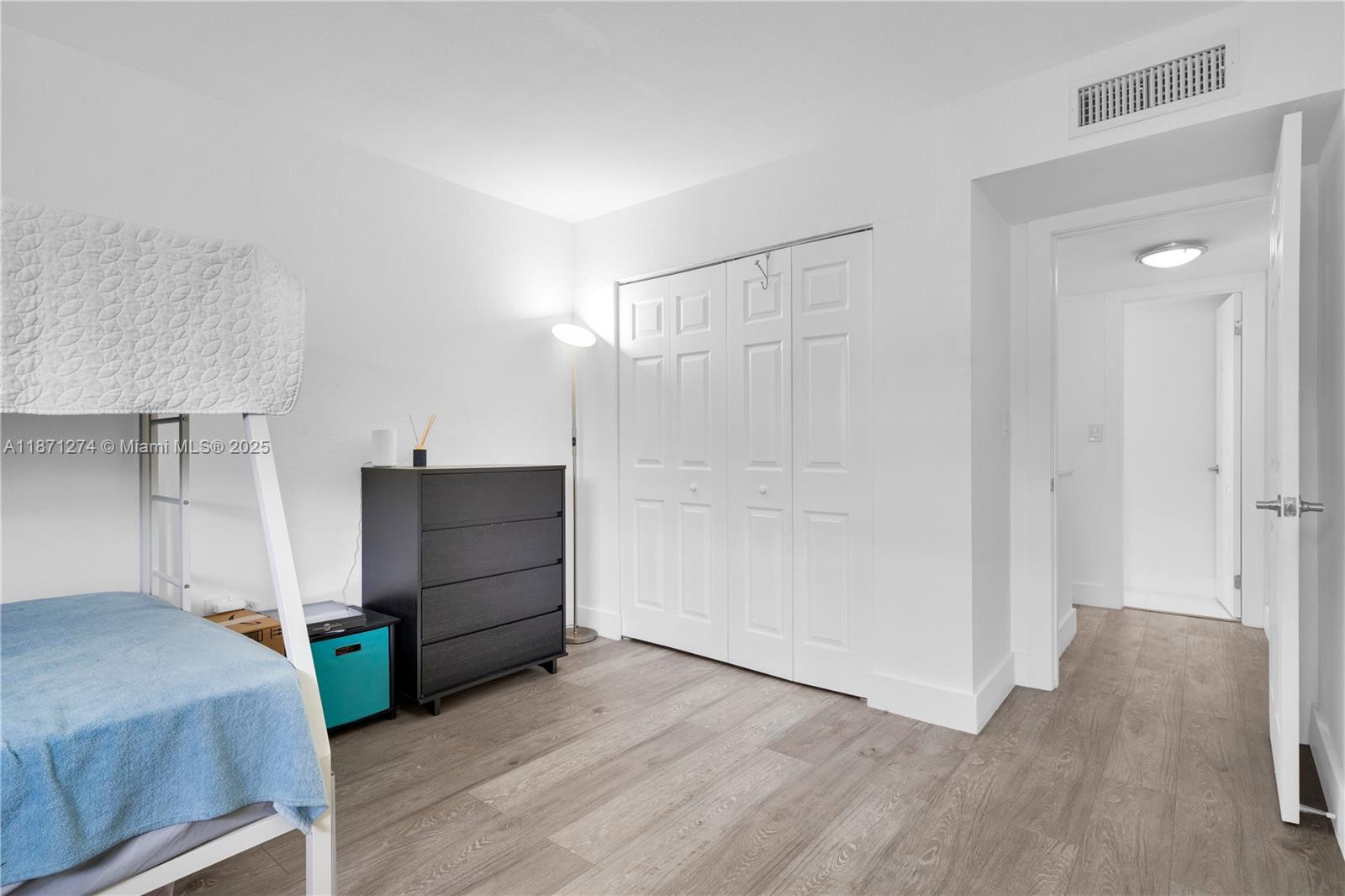 830 Northwest 87th Avenue, Unit 406 Miami, FL 33172 - Photo 23 of 40