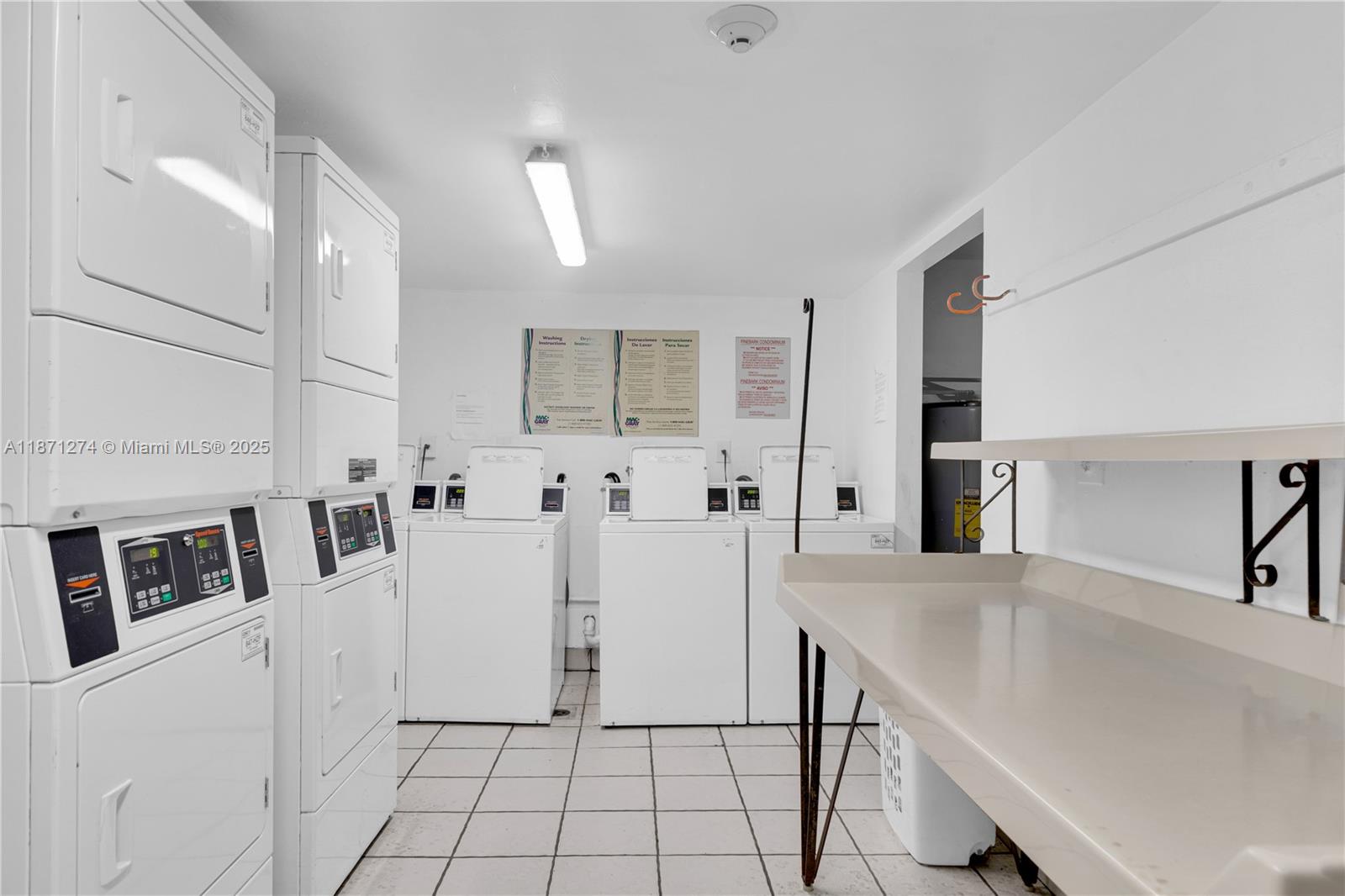 830 Northwest 87th Avenue, Unit 406 Miami, FL 33172 - Photo 33 of 40