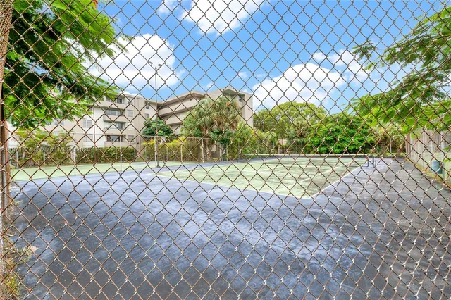 $359,899 | 830 Northwest 87th Avenue, Unit 406, Miami, FL 33172