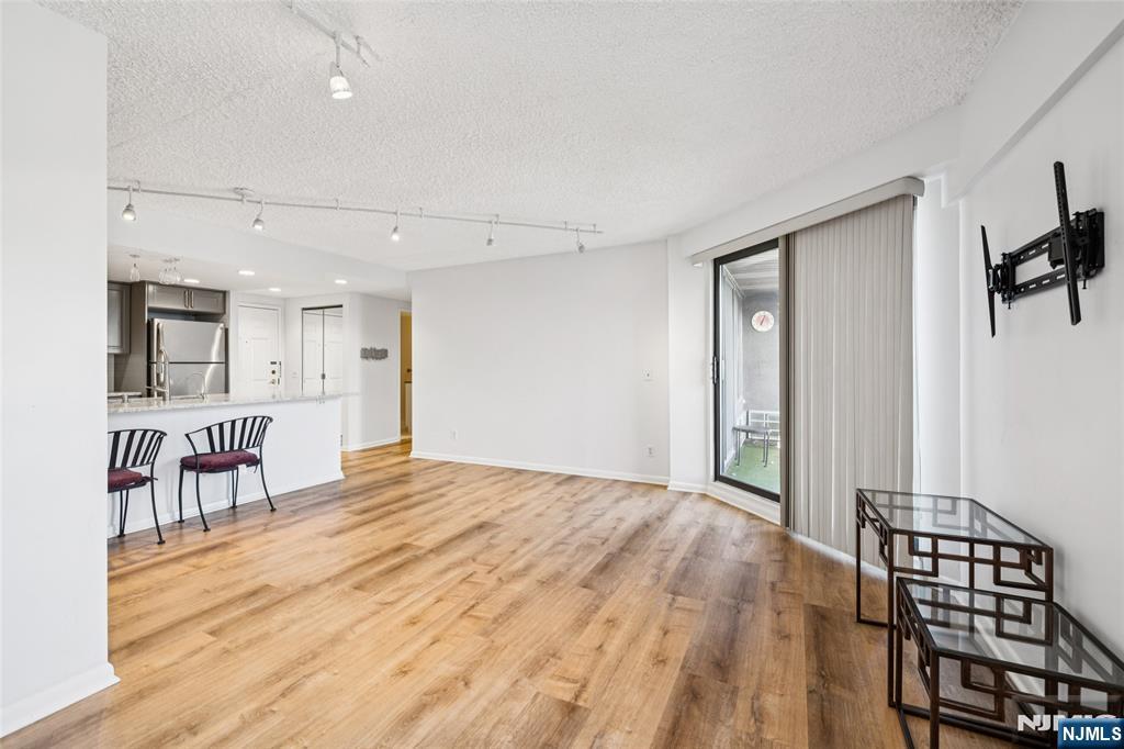 55 Clinton Place, Unit 510 Hackensack, NJ 07601 - Photo 6 of 31