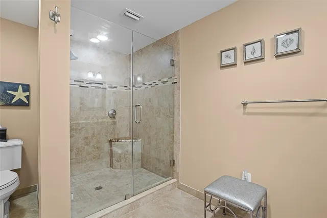 $425,000 | 5075 Harmony Circle, Unit 301, Vero Beach, FL 32967