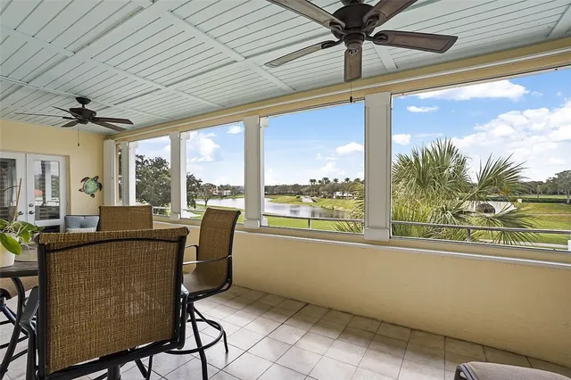$425,000 | 5075 Harmony Circle, Unit 301, Vero Beach, FL 32967