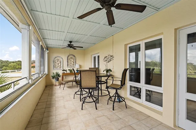 $425,000 | 5075 Harmony Circle, Unit 301, Vero Beach, FL 32967