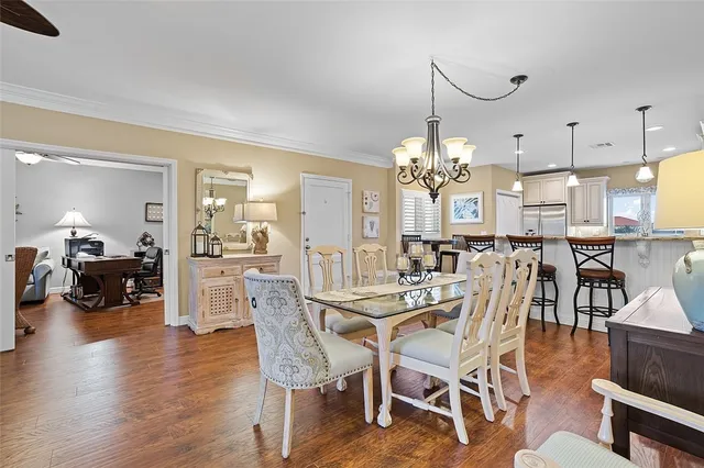 $425,000 | 5075 Harmony Circle, Unit 301, Vero Beach, FL 32967