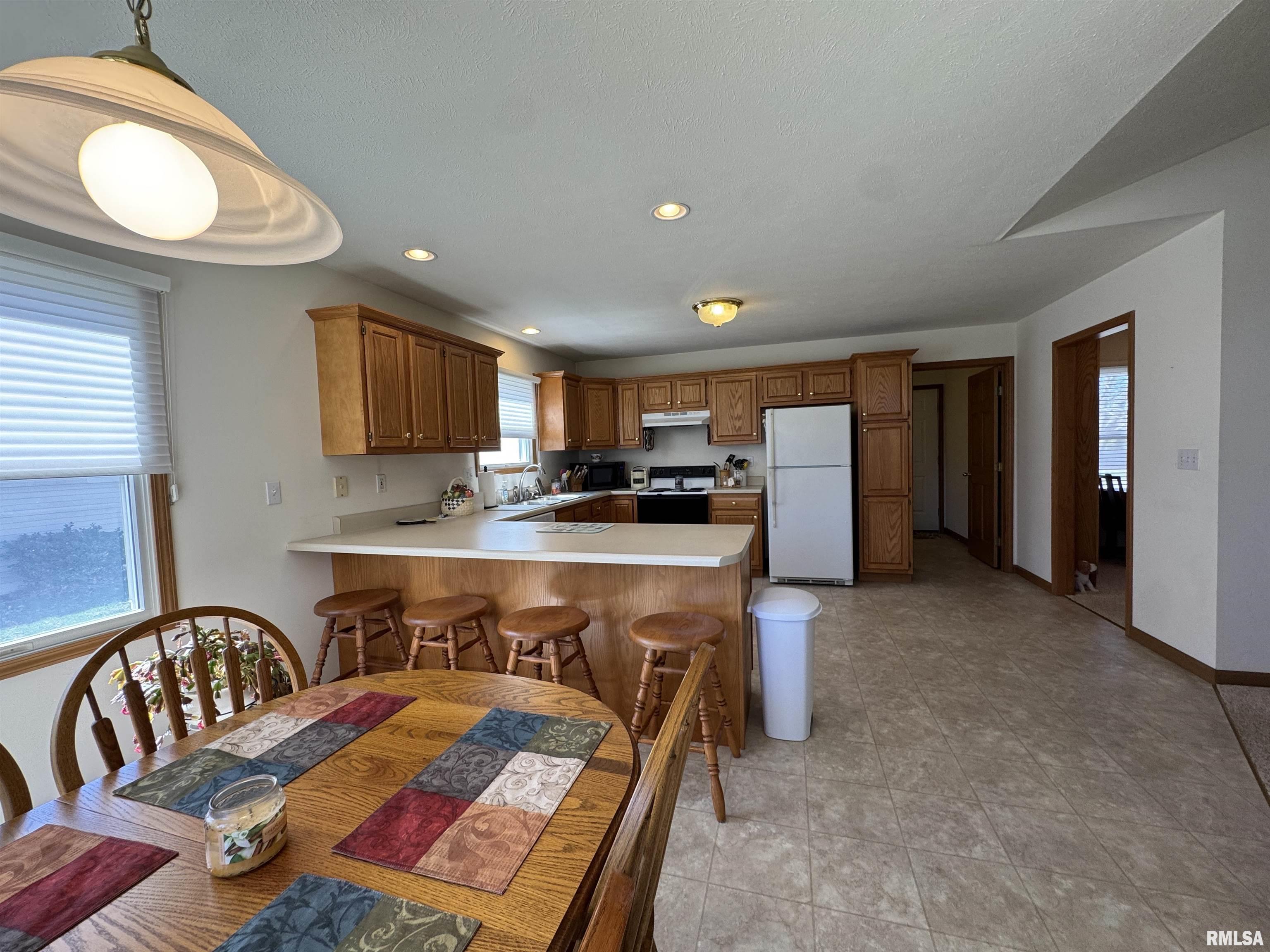 740 1st Street Sherman, IL 62684 - Photo 21 of 44