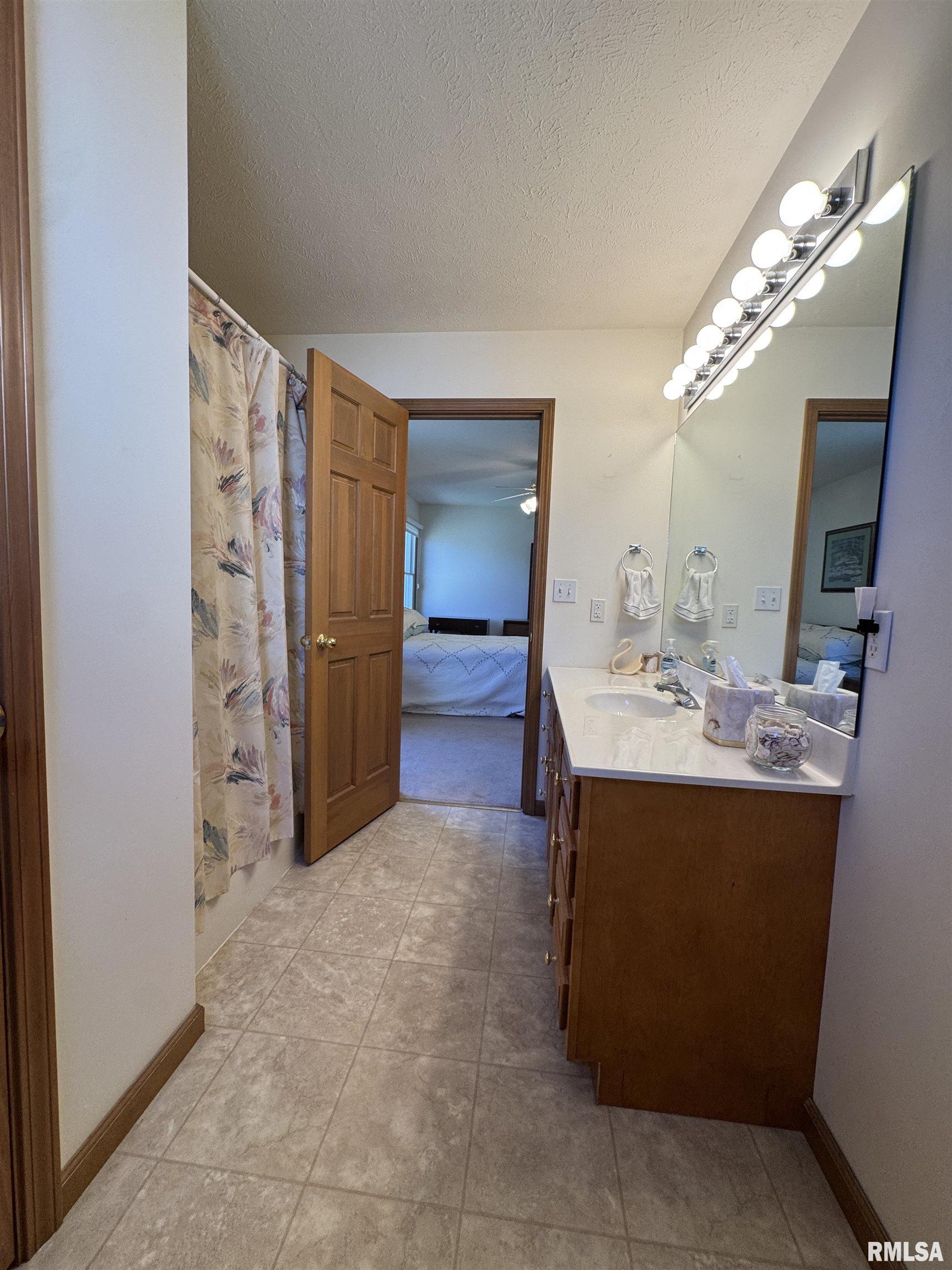 740 1st Street Sherman, IL 62684 - Photo 29 of 44