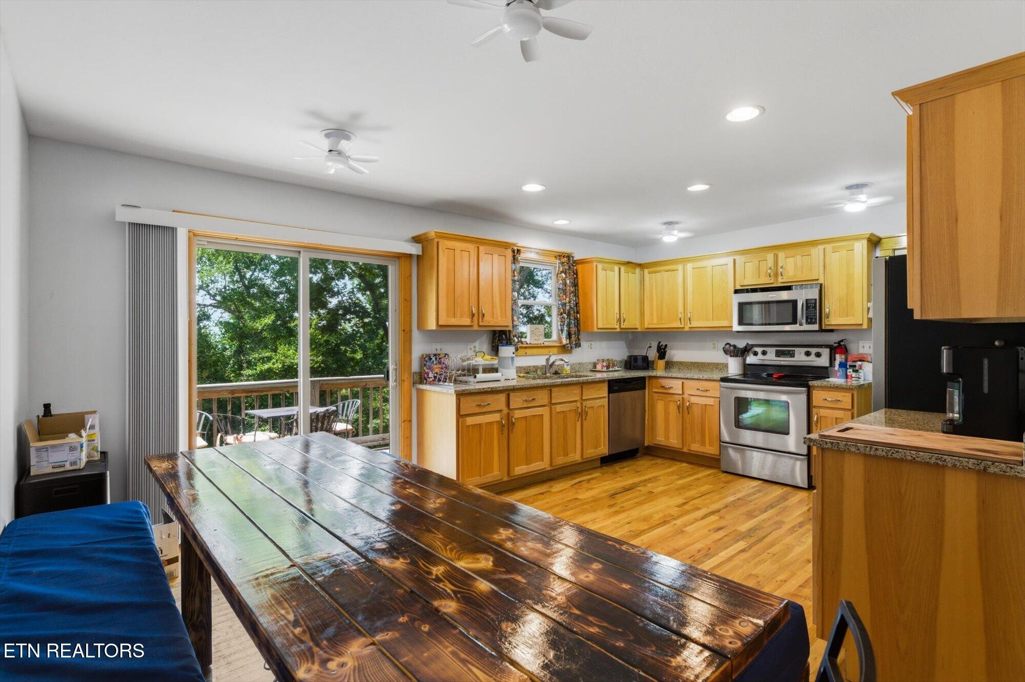477 Perimeter Road Benton, TN 37307 - Photo 7 of 24