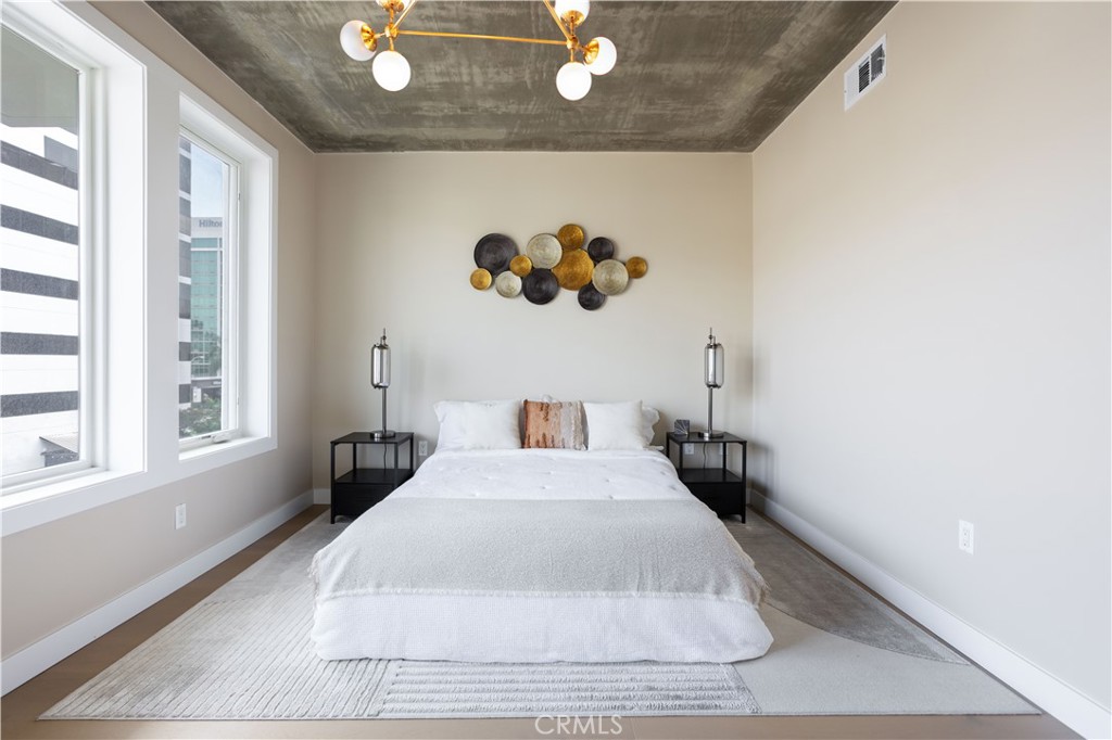 380 Cordova Street, Unit 403 Pasadena, CA 91101 - Photo 11 of 22