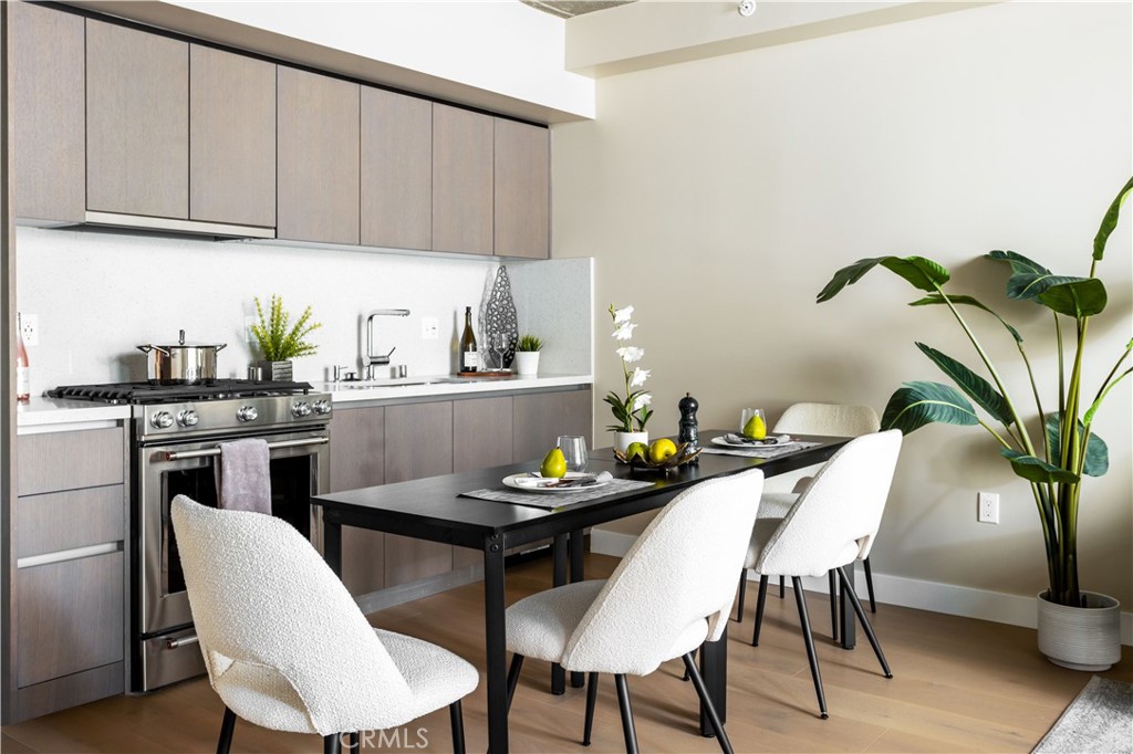 380 Cordova Street, Unit 403 Pasadena, CA 91101 - Photo 7 of 22