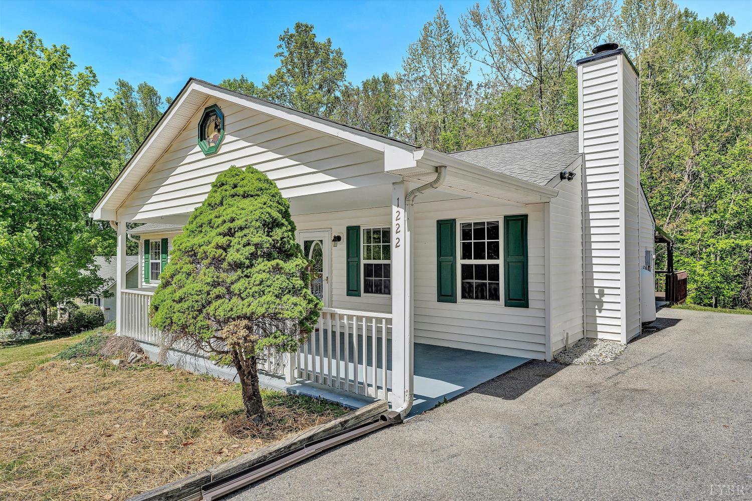 1222 Misty Ridge Lane Montvale, VA 24122 - Photo 2 of 42