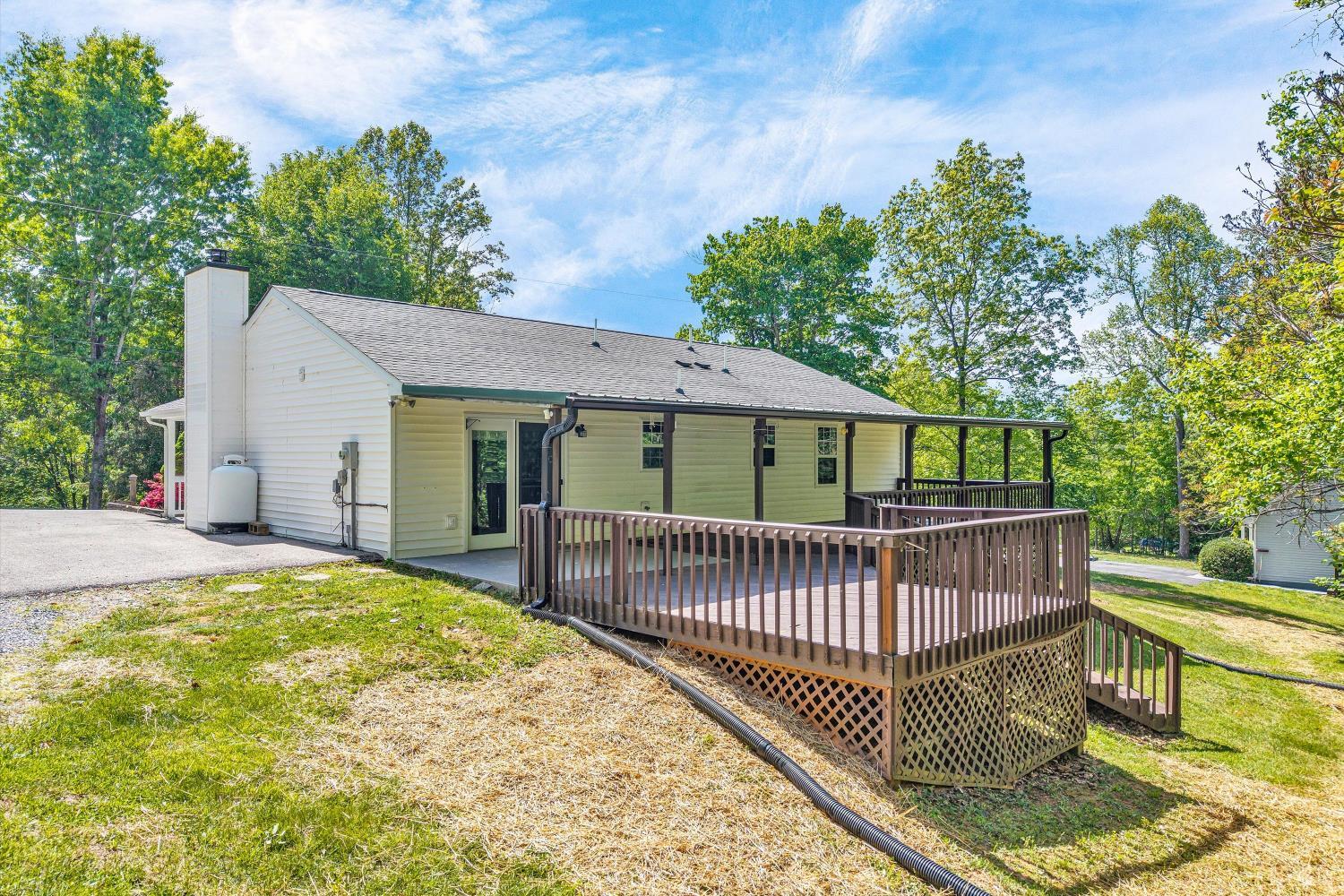 1222 Misty Ridge Lane Montvale, VA 24122 - Photo 26 of 42