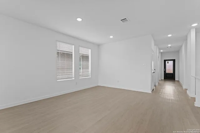 $310,000 | 1875 Nuthatch Ridge, New Braunfels, TX 78130