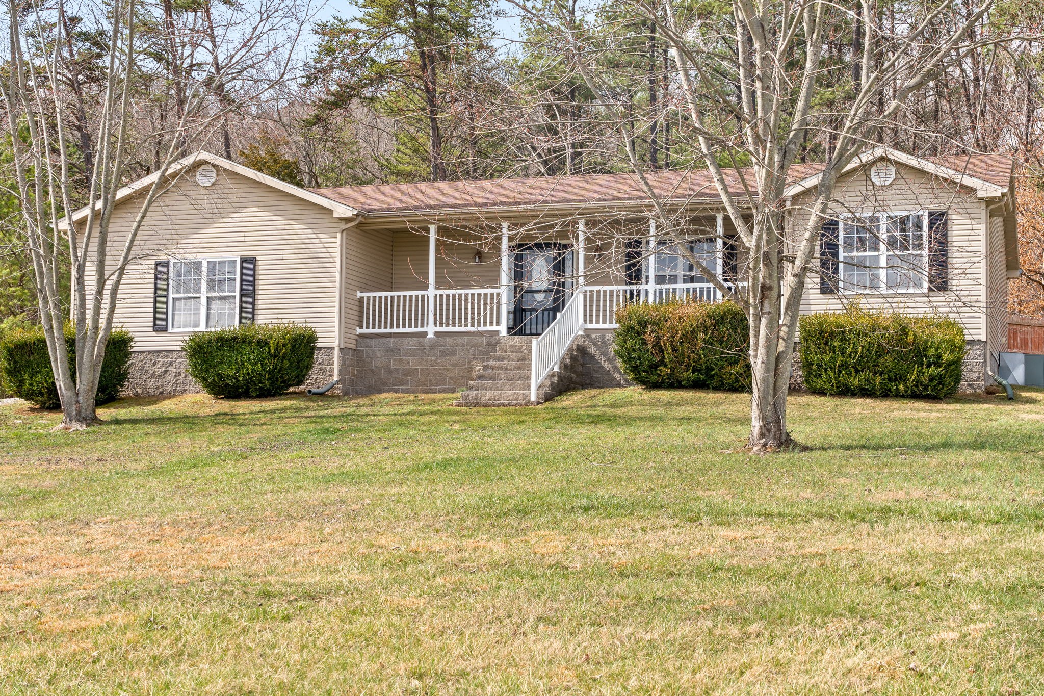 353 Wade Road Crofton, KY 42217 - Photo 3 of 36 Gallery Image 3