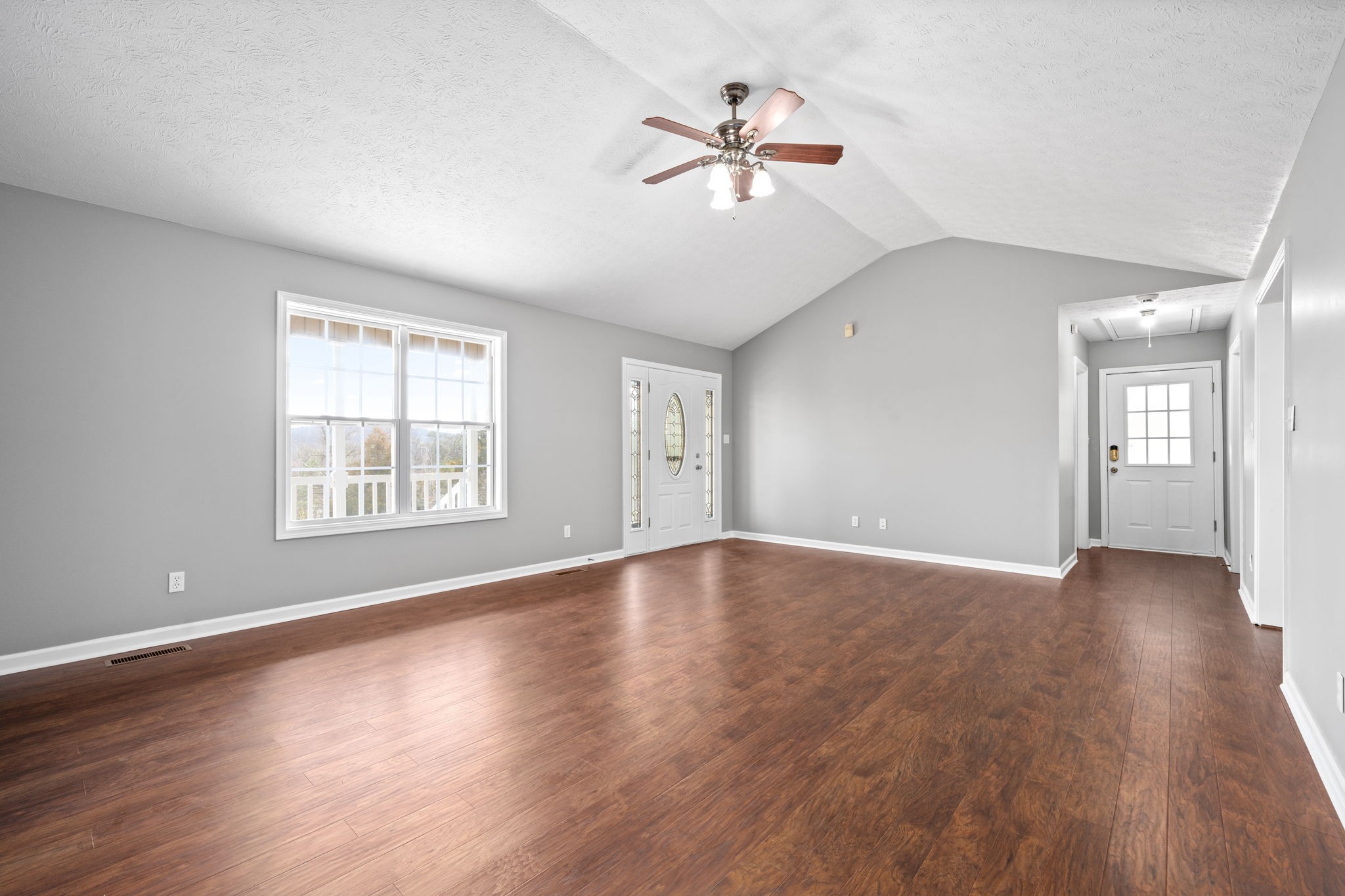 353 Wade Road Crofton, KY 42217 - Photo 9 of 36 Gallery Image 9