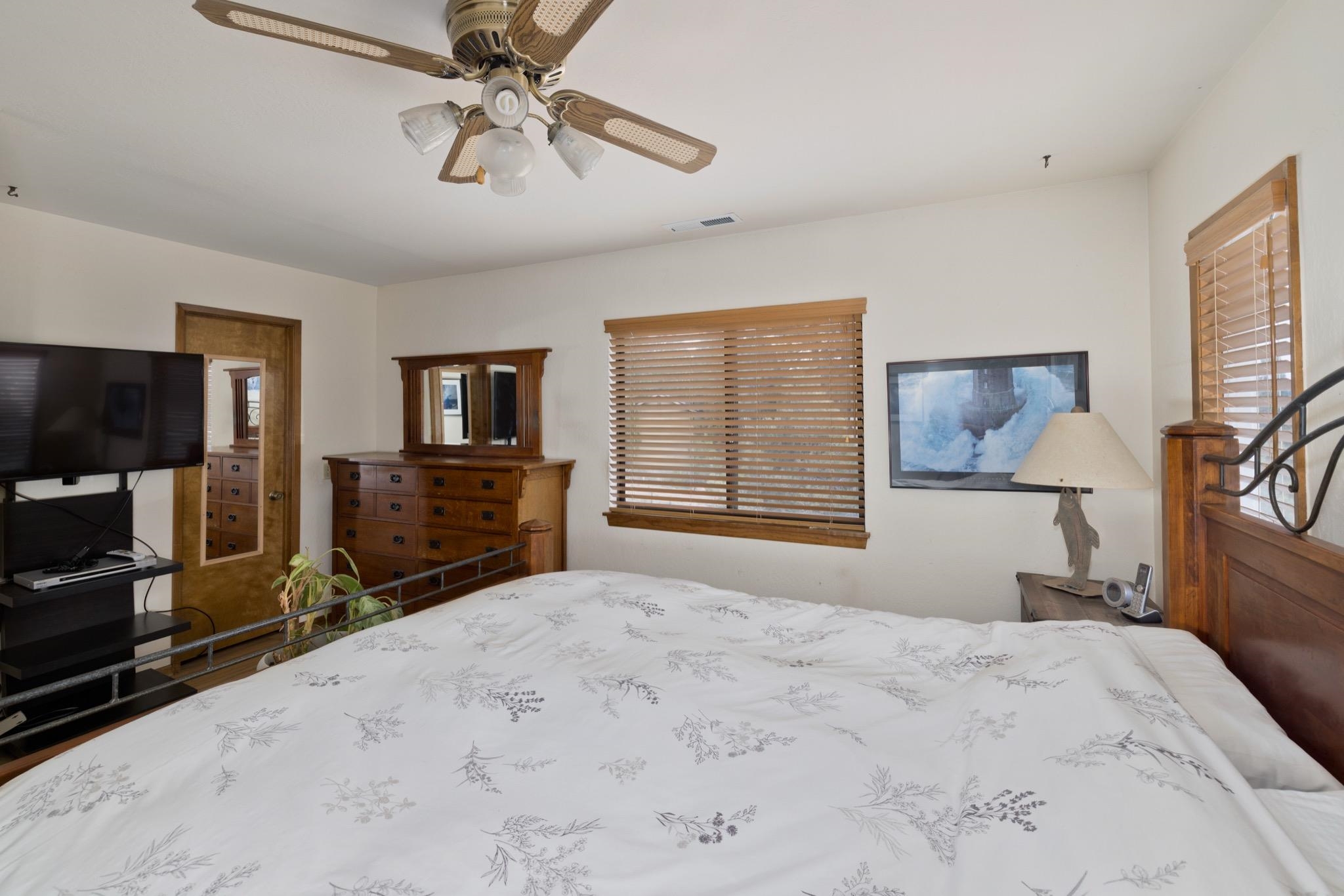 225 Pinon Hill Road Mammoth Lakes, CA 93546 - Photo 16 of 34