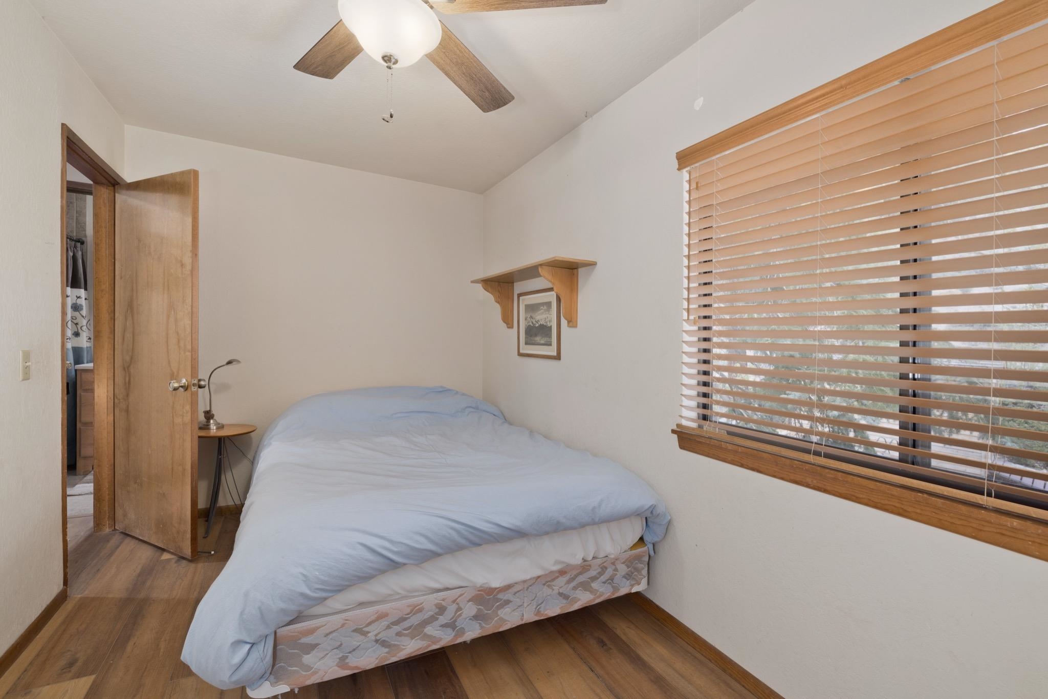 225 Pinon Hill Road Mammoth Lakes, CA 93546 - Photo 18 of 34