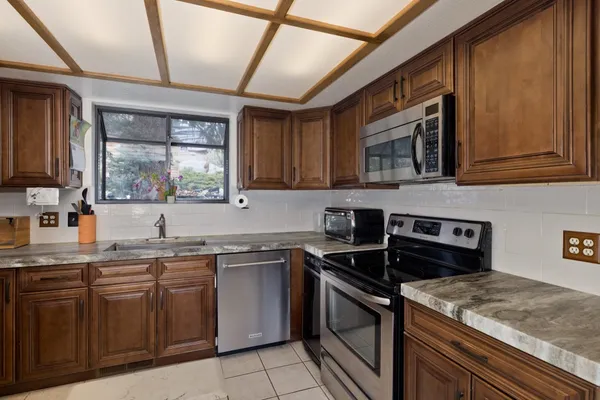 $749,000 | 225 Pinon Hill Road, Mammoth Lakes, CA 93546