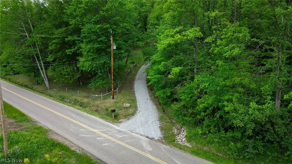 $1 | 5309 Cherry Run Road Northwest, Strasburg, OH 44680