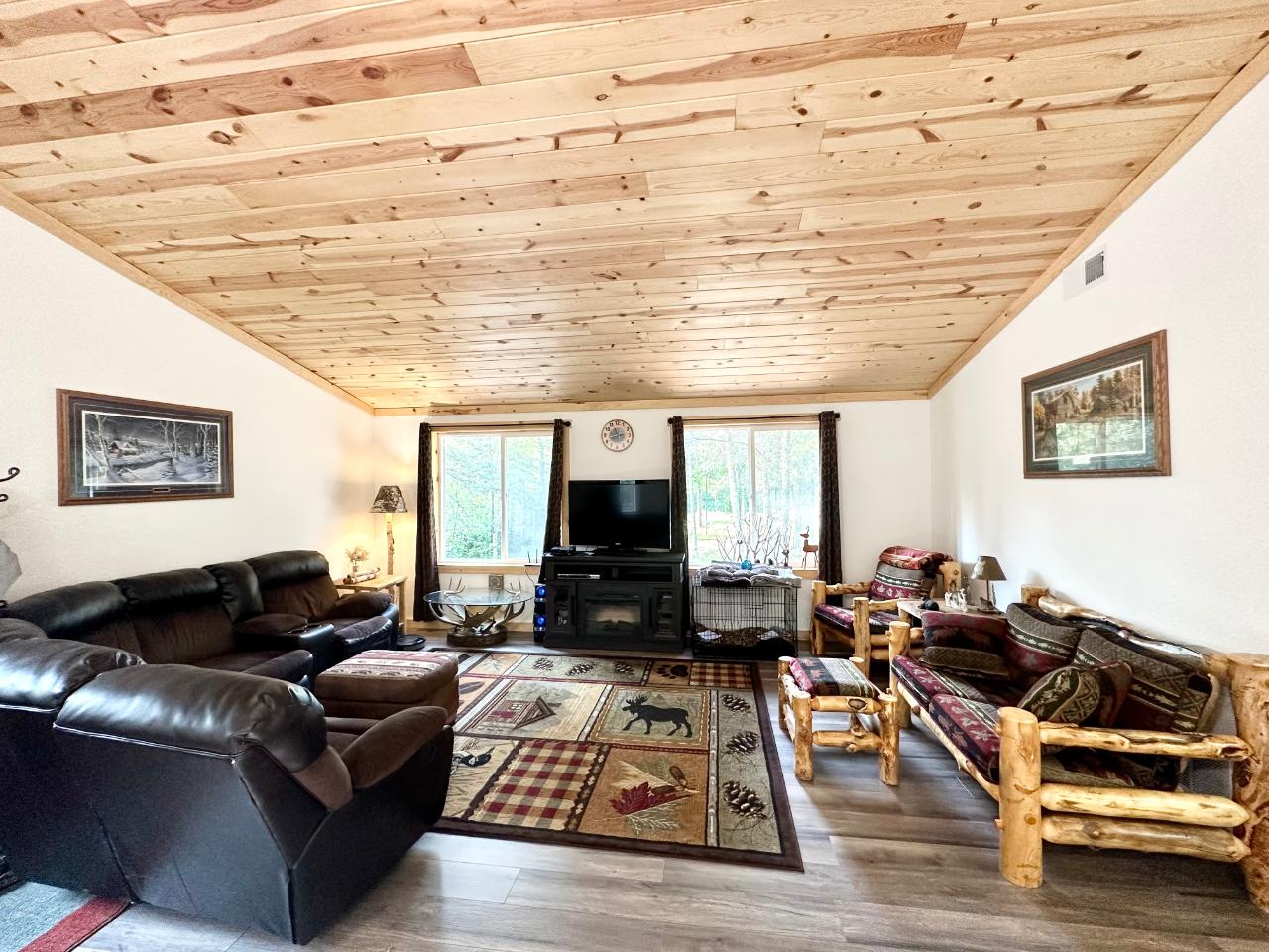 2375 Pelican Ranch Road Rhinelander, WI 54501 - Photo 6 of 41 Gallery Image 6