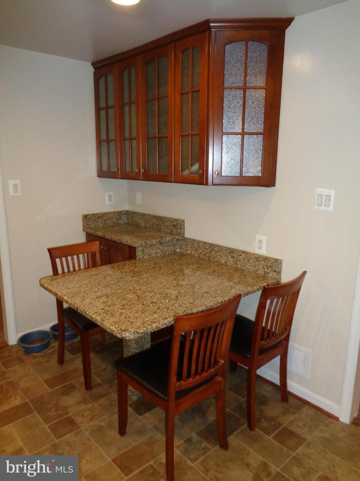 Eat-In Area