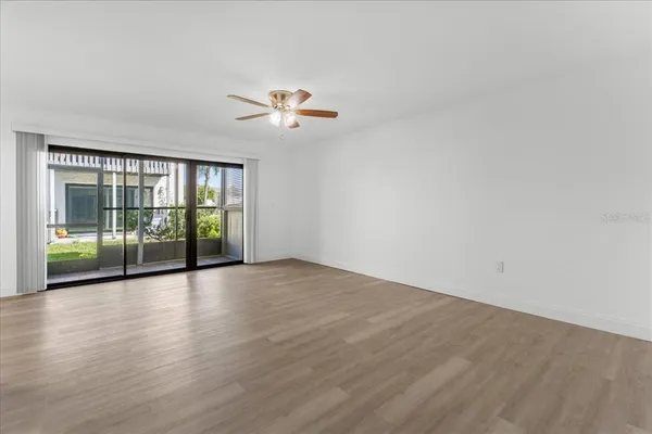 $1,400 | 11566 7th Lane North, Unit 1211, St. Petersburg, FL 33716