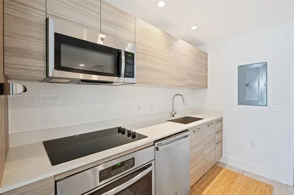 $4,200 | 121 Northeast 34th Street, Unit 2314, Miami, FL 33137