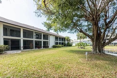 $275,000 | 600 Misty Pines Circle, Unit F105, Naples, FL 34105