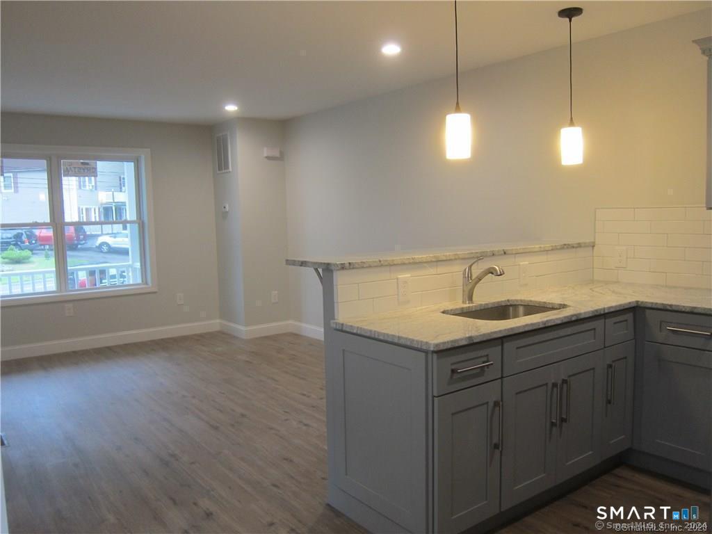 574 Chopsey Hill Road, Unit A Bridgeport, CT 06606 - Photo 8 of 20