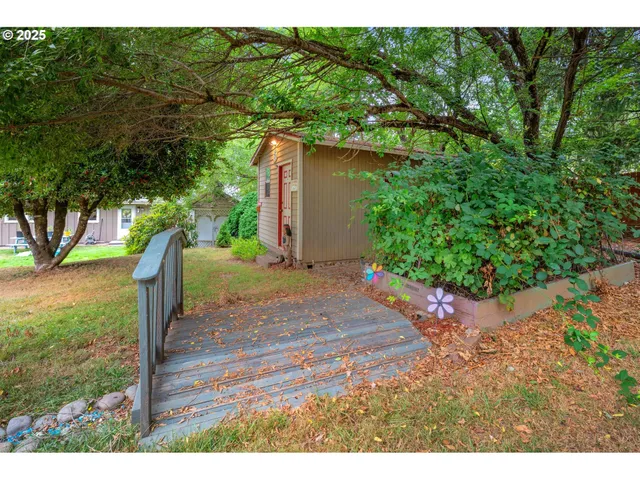 $399,000 | 760 Southeast Williams Road, Gresham, OR 97080