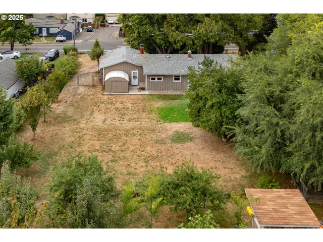 $399,000 | 760 Southeast Williams Road, Gresham, OR 97080