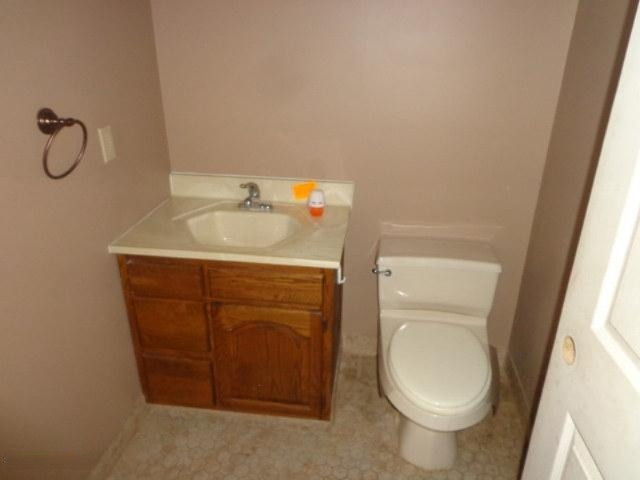 9859 Cutler Road Portland, MI 48875 - Photo 24 of 25 263-447301 bathroom