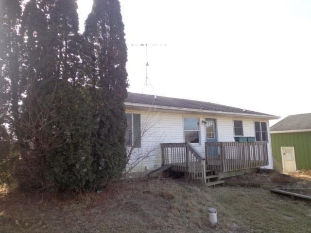 9859 Cutler Road Portland, MI 48875 - Photo 5 of 25 263-447301 back side
