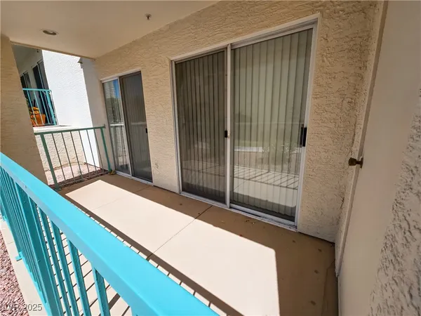 $128,000 | 3550 Bay Sands Drive, Unit 1027, Laughlin, NV 89029