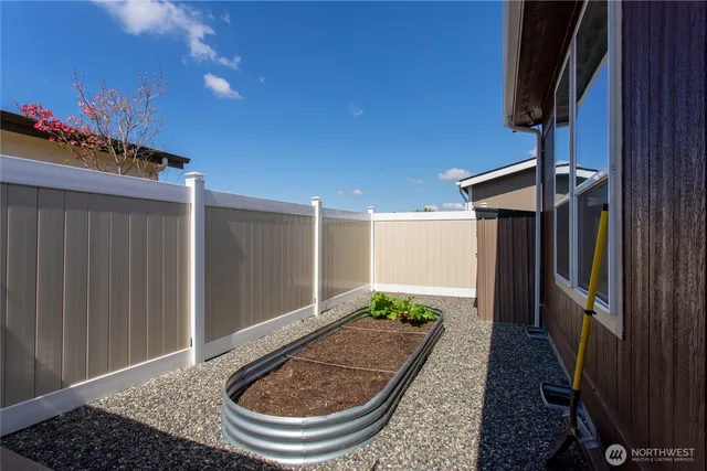 $370,000 | 6350 Portal Way, Unit 17, Ferndale, WA 98248