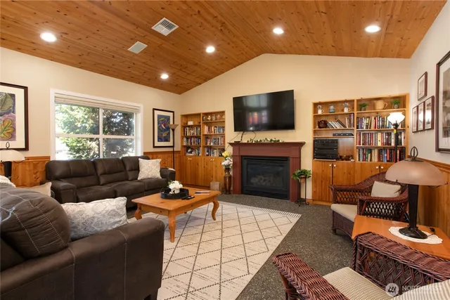 $370,000 | 6350 Portal Way, Unit 17, Ferndale, WA 98248