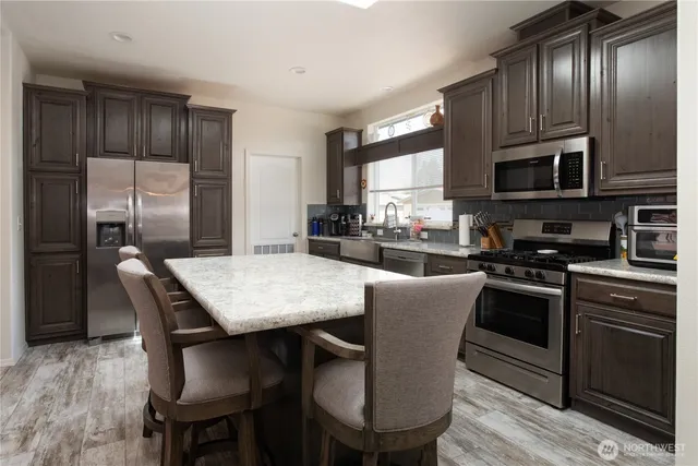 $370,000 | 6350 Portal Way, Unit 17, Ferndale, WA 98248