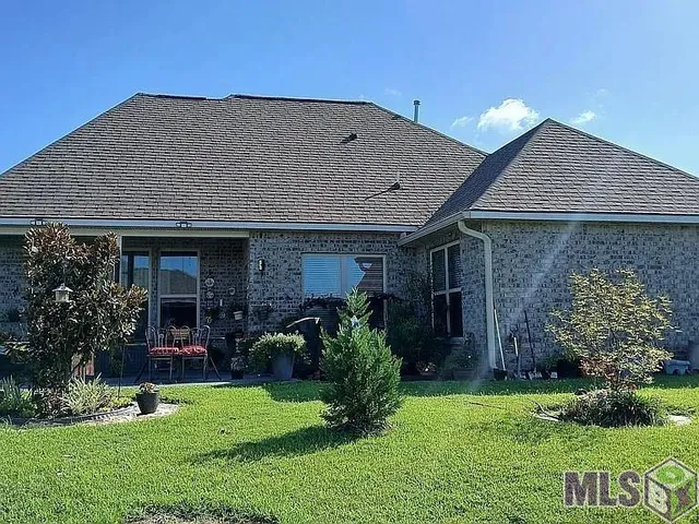 $319,900 | 3855 Sandbar Drive, Addis, LA 70710