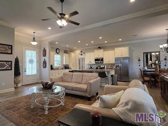 $319,900 | 3855 Sandbar Drive, Addis, LA 70710