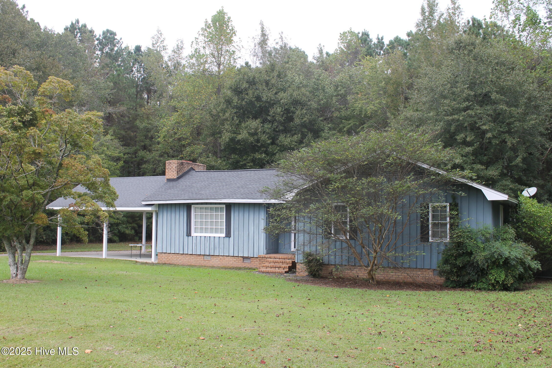 674 New Life Church Road Tabor City, NC 28463 - Photo 3 of 27 Front right