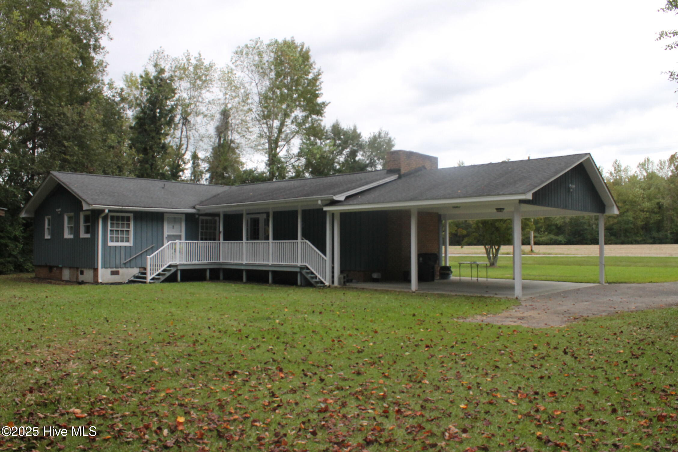 674 New Life Church Road Tabor City, NC 28463 - Photo 4 of 27 Back 2