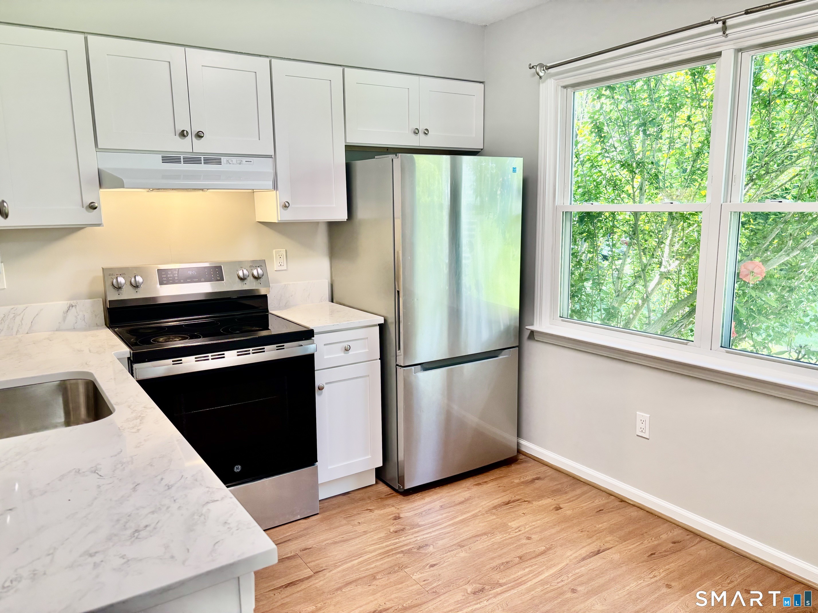 25 Padanaram Road, Unit 77 Danbury, CT 06811 - Photo 5 of 26