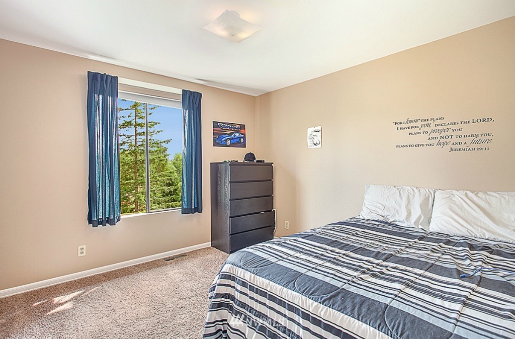 22124 5th Drive Southeast Bothell, WA 98021 - Photo 11 of 19
