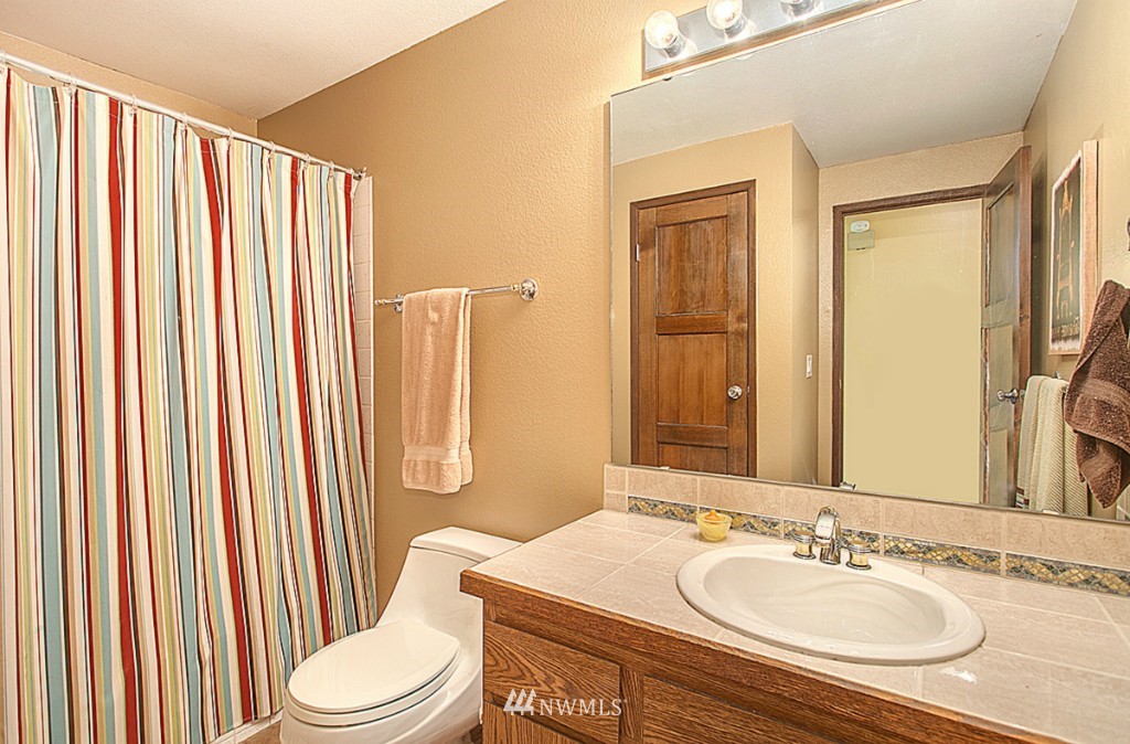 22124 5th Drive Southeast Bothell, WA 98021 - Photo 12 of 19