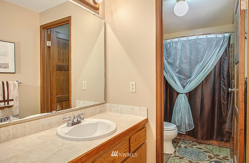 22124 5th Drive Southeast Bothell, WA 98021 - Photo 9 of 19