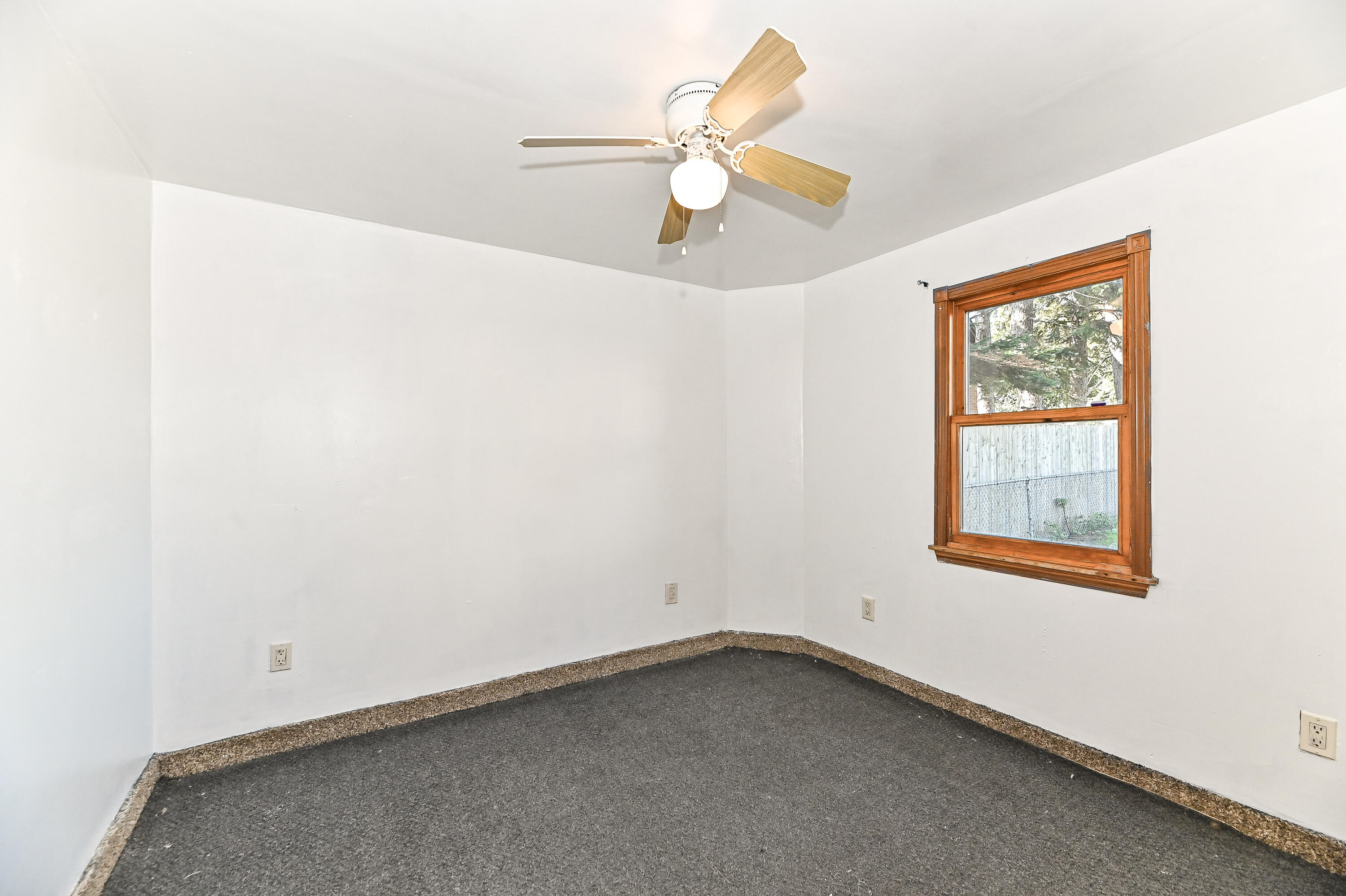 1323 Ohio Street Racine, WI 53405 - Photo 12 of 20 Bedroom 2