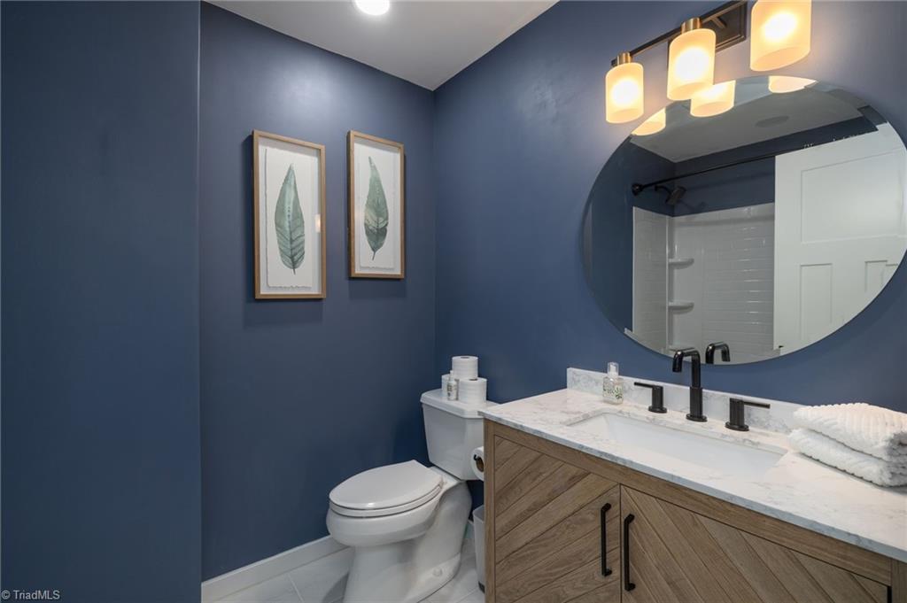 1120 Rustic Road Greensboro, NC 27410 - Photo 25 of 32