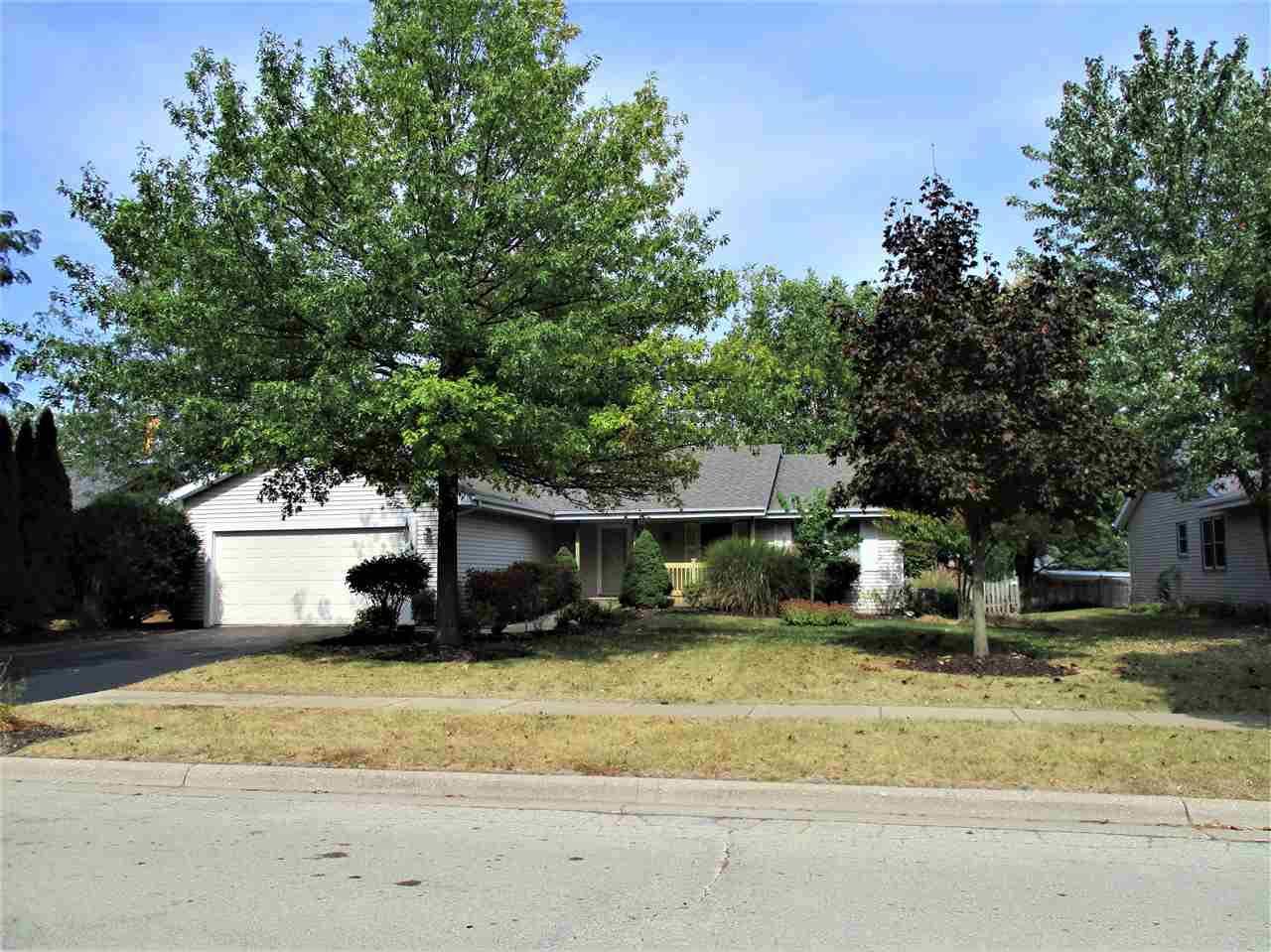 6432 Weaver Road Rockford, IL 61114 - Photo 2 of 21 Gallery Image 2